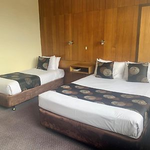 Budget Triple Room